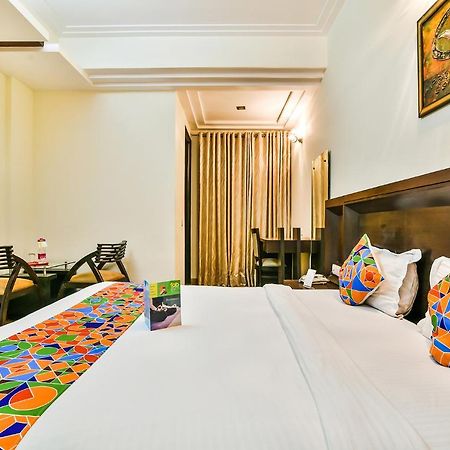 غورغاون Fabhotel Oasis Dlf Phase 3 المظهر الخارجي الصورة