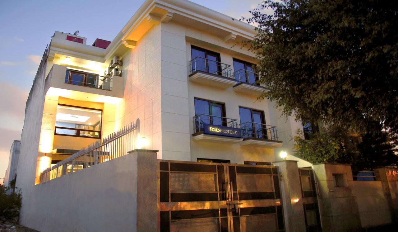 غورغاون Fabhotel Oasis Dlf Phase 3 المظهر الخارجي الصورة