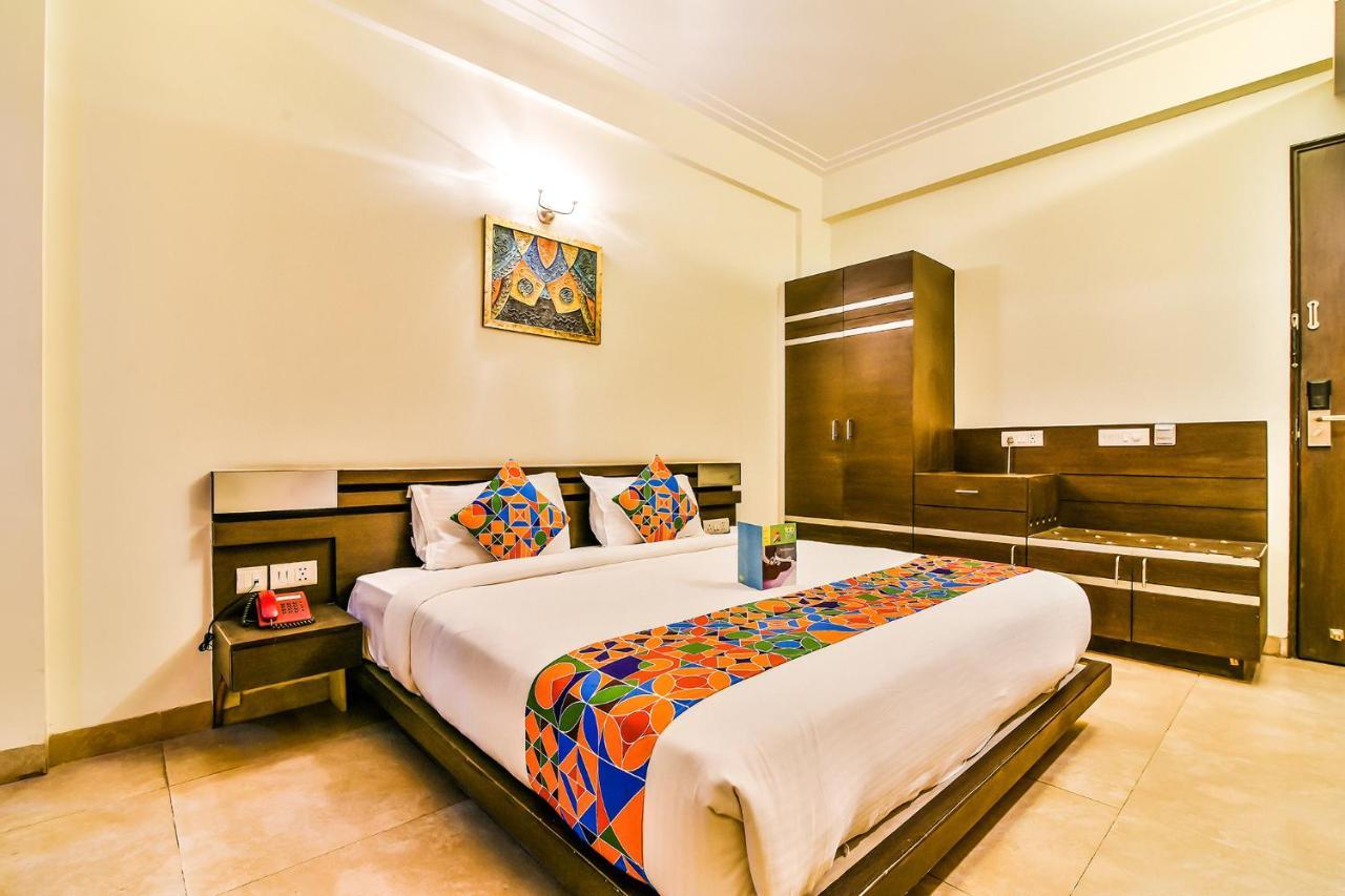 غورغاون Fabhotel Oasis Dlf Phase 3 المظهر الخارجي الصورة