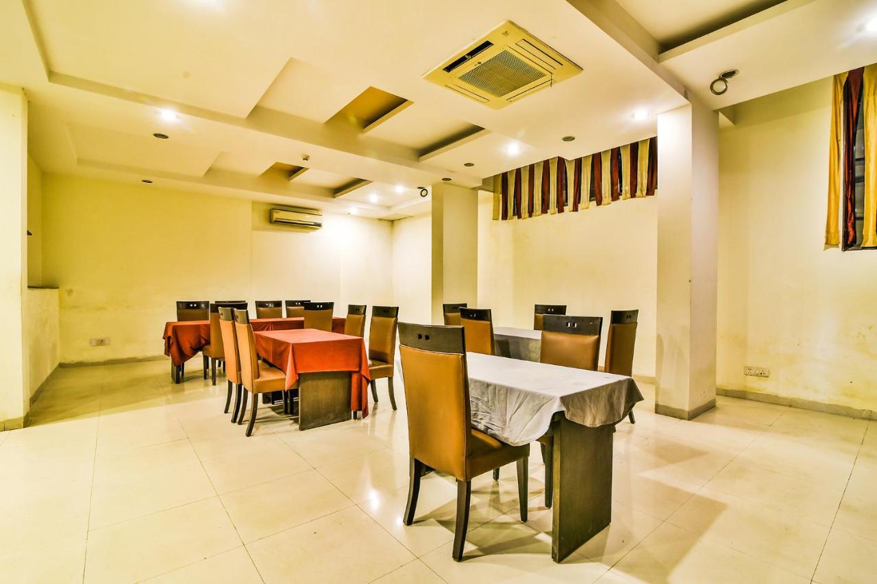 غورغاون Fabhotel Oasis Dlf Phase 3 المظهر الخارجي الصورة