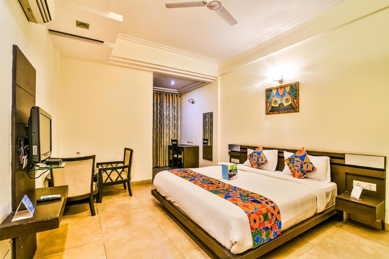 غورغاون Fabhotel Oasis Dlf Phase 3 المظهر الخارجي الصورة