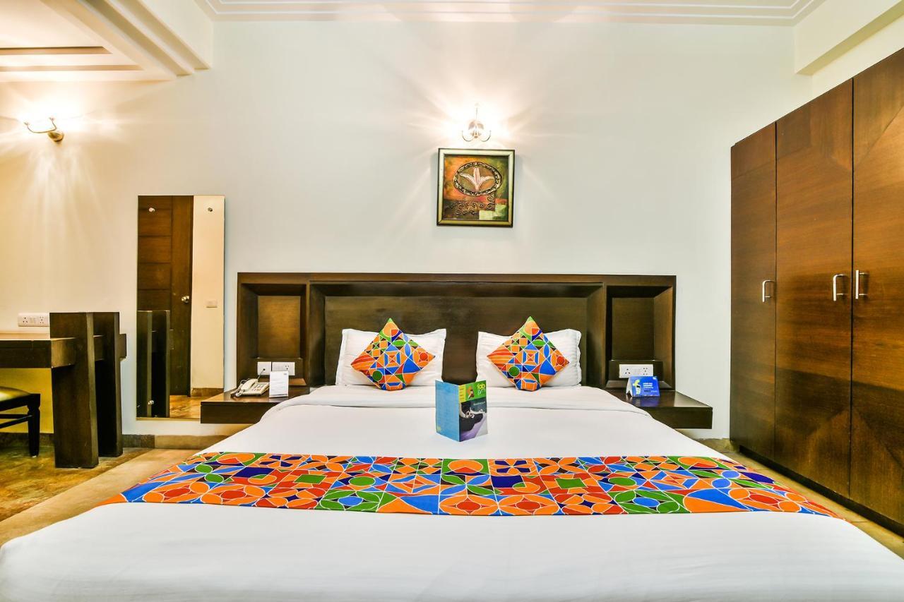 غورغاون Fabhotel Oasis Dlf Phase 3 المظهر الخارجي الصورة