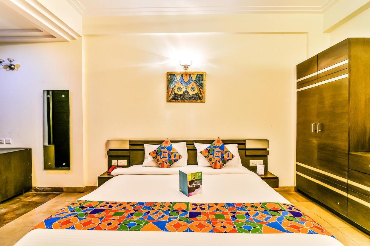 غورغاون Fabhotel Oasis Dlf Phase 3 المظهر الخارجي الصورة